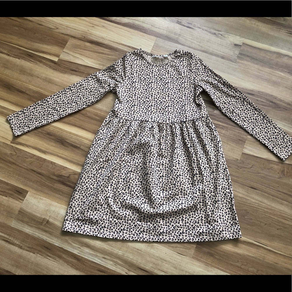 Two Girl’s H&M long sleeved dresses